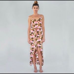 Like new Acacia Nunu dress in lei day